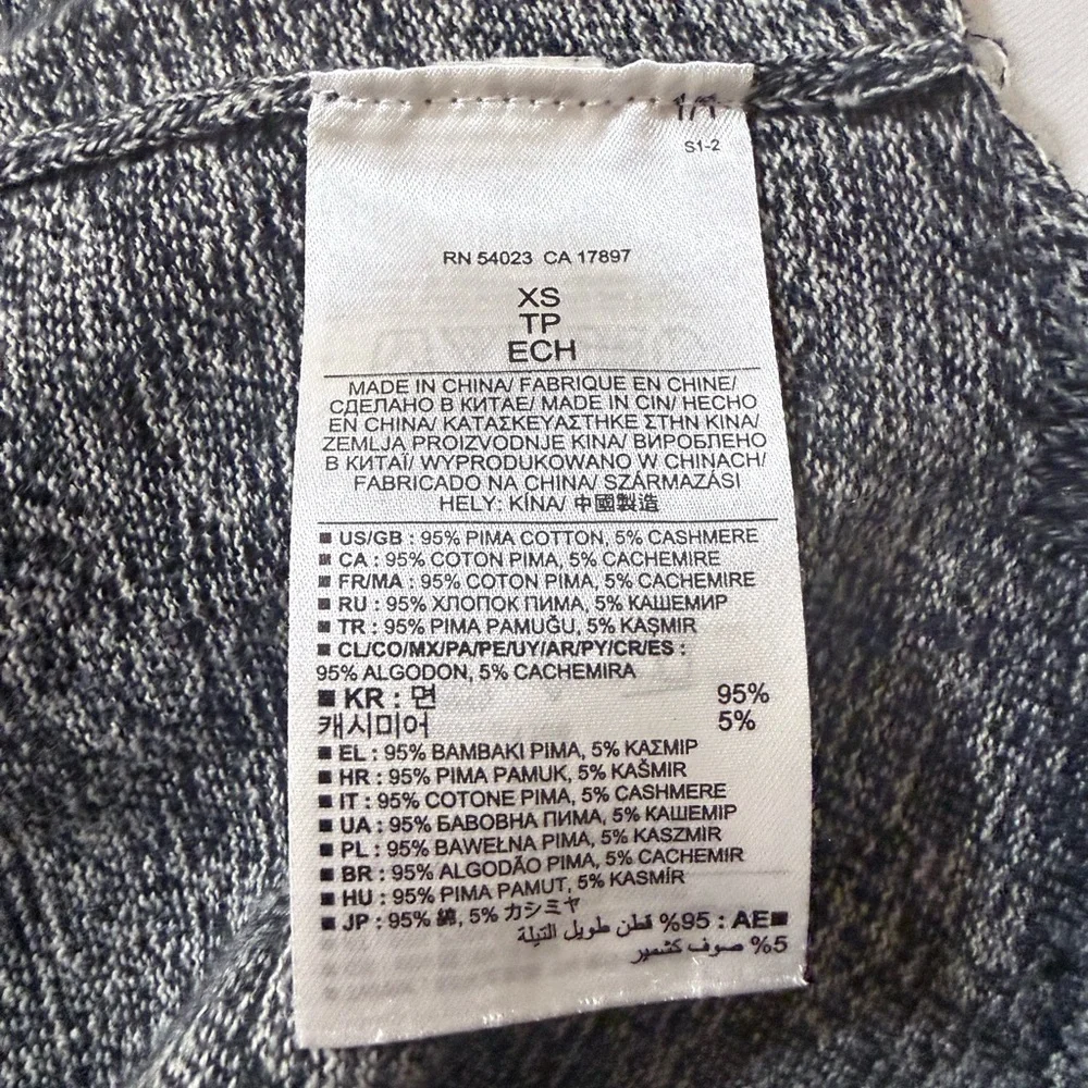 Banana Republic Gray V-Neck Sweater